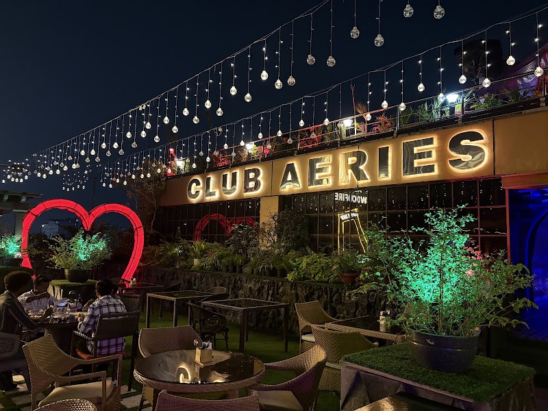 CLUB AERIES - SKYBAR & KITCHEN - CLUB AERIES - SKYBAR & KITCHEN, Spencer's 6thFloor terrace, 145, Rash Behari Ave, Gariahat, Kolkata, West Bengal 700029, India