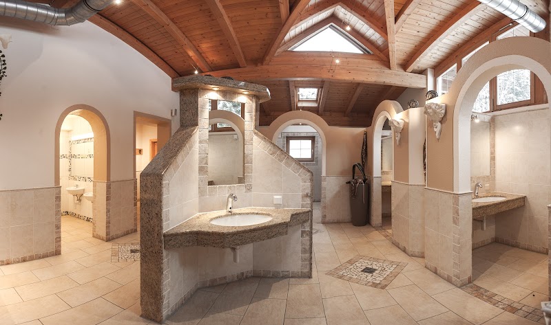 Camping Ötztal Längenfeld - Camping Ötztal Längenfeld Unterlängenfeld 220, 6444 Längenfeld, Austria