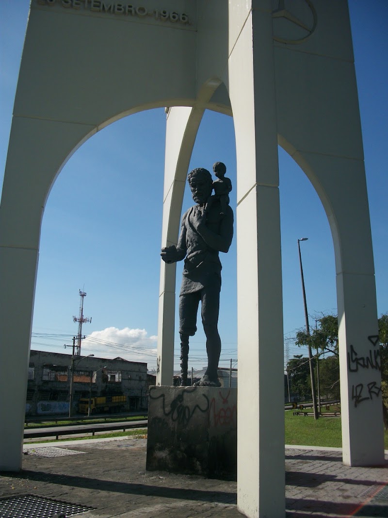 Saint Christopher of the Drivers Monument - Saint Christopher of the Drivers Monument, Rod. Pres. Dutra, 1125 - Jardim América, Rio de Janeiro - RJ, 21240-020, Brazil