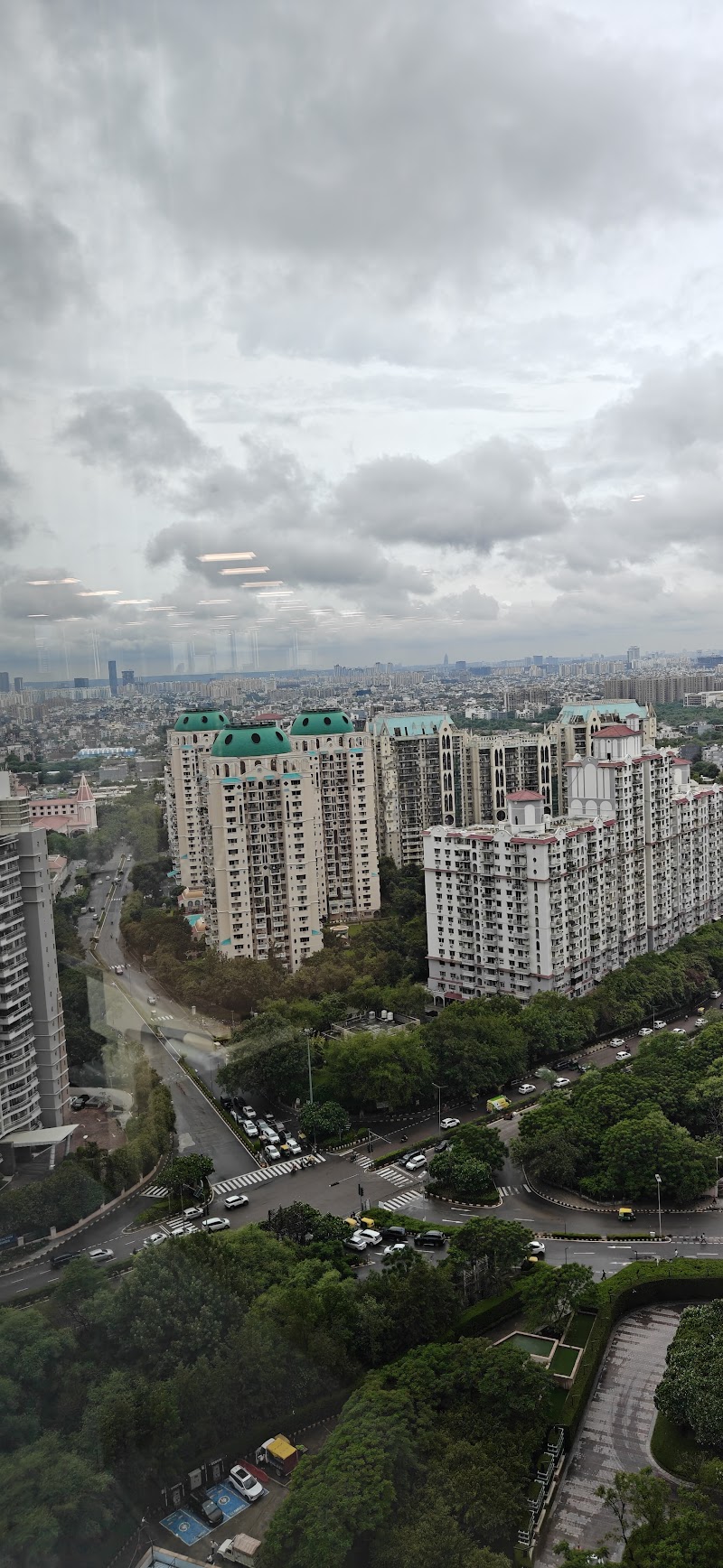DLF One Horizon Center, Gurugram - DLF One Horizon Center, Gurugram Horizon Centre, DLF One, Golf Course Rd, Horizon Colony, Phase 5, Sector 43, Gurugram, Haryana 122009, India