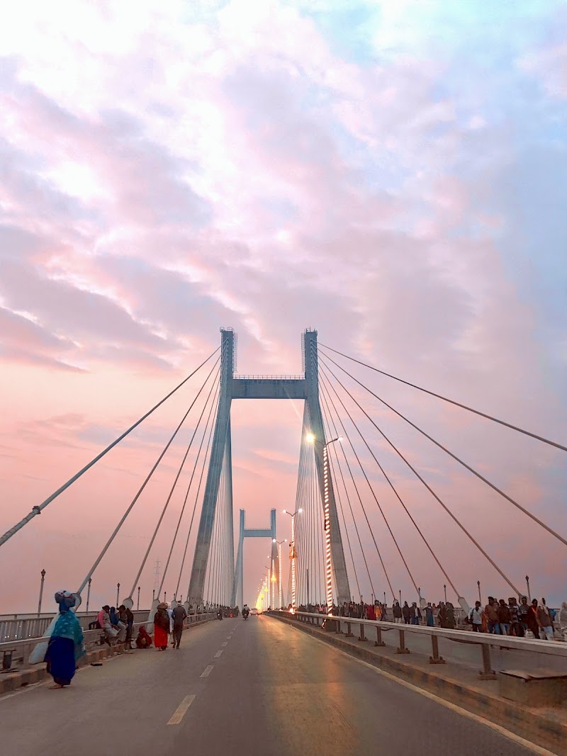 Triveni Sangam - Triveni Sangam, CVHP+38R, Prayagraj, Uttar Pradesh 211002, India