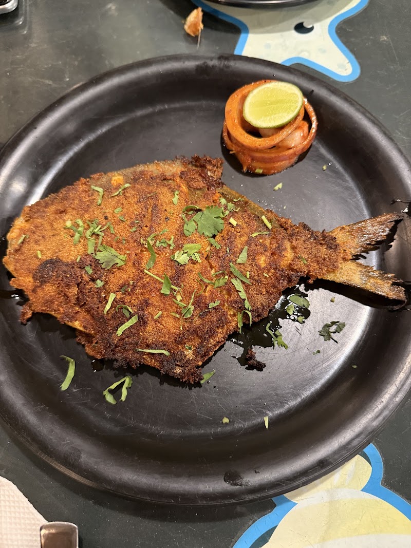 Shreyas Dining - Shreyas Dining B, Kothewada, Plot no. 2015, Chivla Beach Rd, Malvan, Maharashtra 416606, India