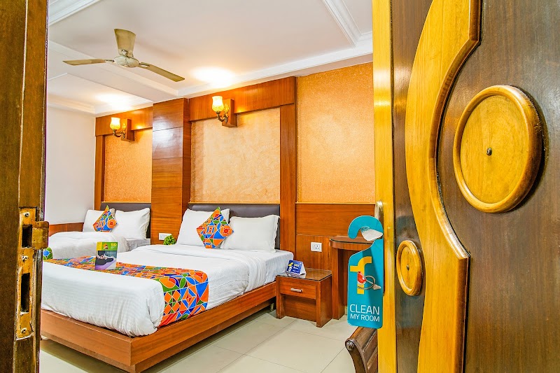 FabHotel Delhi Heart - FabHotel Delhi Heart Plot No.3738, New Delhi Railway Station, Near Gate No 1 Opposite Sheila Cinema, Ratan Lal Market, Kaseru Walan, Paharganj, New Delhi, Delhi, 110055, India