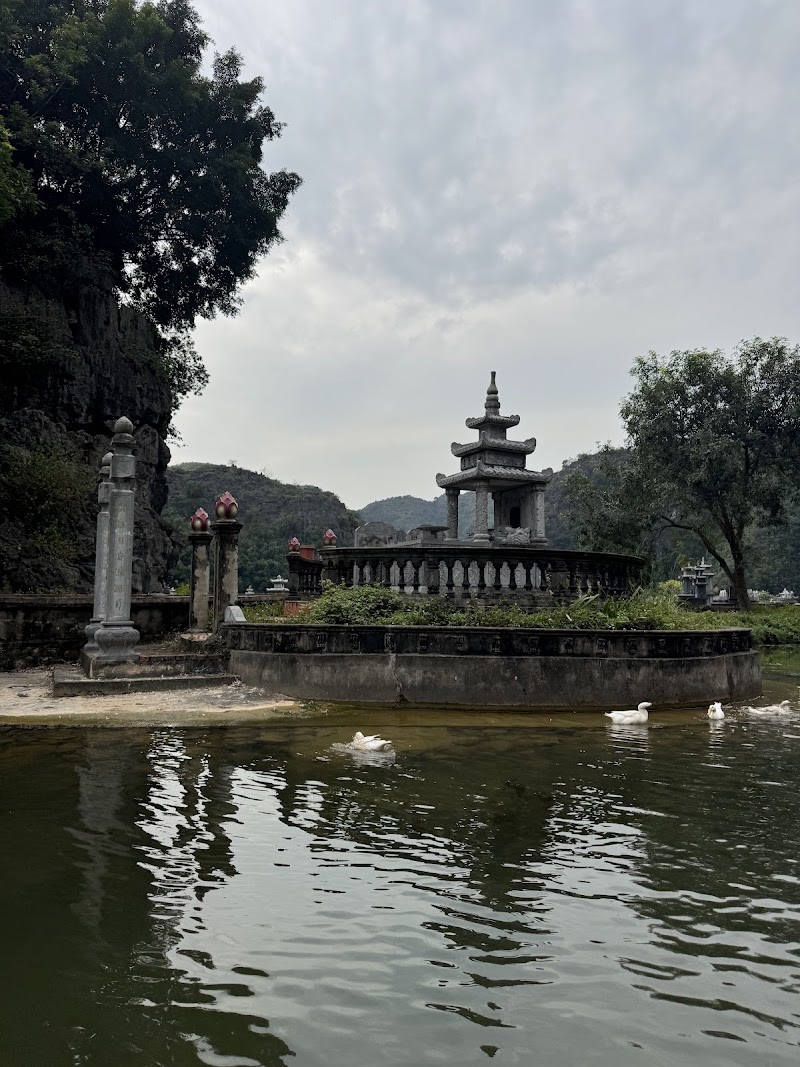 Bến Thánh - Bến Thánh, 6WFJ+VXQ, Nam Hoa Lu, Ninh Binh, Vietnam
