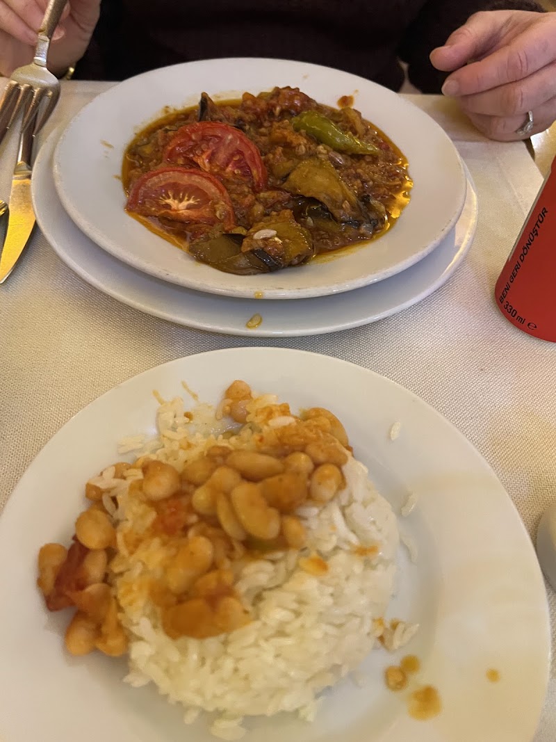 Havuzlu Restaurant - Havuzlu Restaurant, Beyazıt, Gani Çelebi Sk. Kapalıçarşı No:3, 34126 Fatih/İstanbul, Türkiye