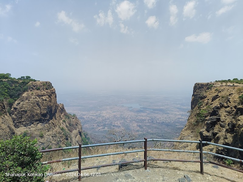 ECHO POINT - ECHO POINT 5HG8+P67, Ahupe, Maharashtra 410509, India