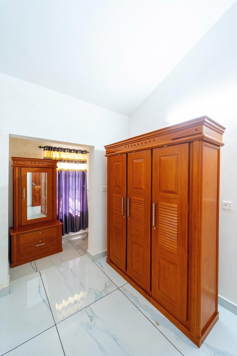 Midnight oasis - Midnight oasis M6C9+F47, Sultan Bathery, Krishnagiri, Kerala 673592, India