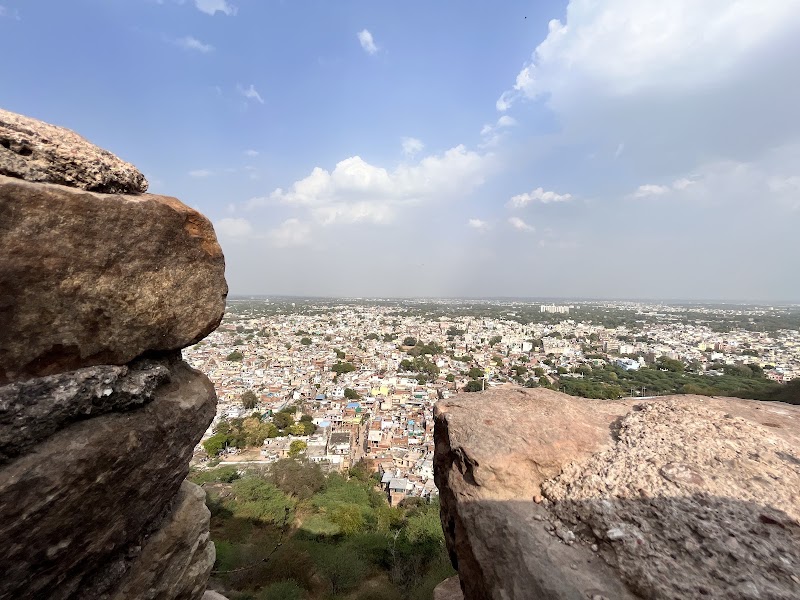 Gopachal Jain Parvat - Gopachal Jain Parvat Phool Bagh, Lashkar, Gwalior, Madhya Pradesh 474002, India