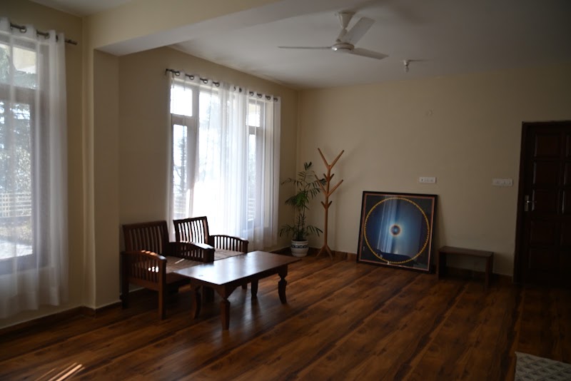Junglaat Stays & Experiences - Junglaat Stays & Experiences Naddi Rd, near डल झील, McLeod Ganj, Dharamshala, Himachal Pradesh 176216, India