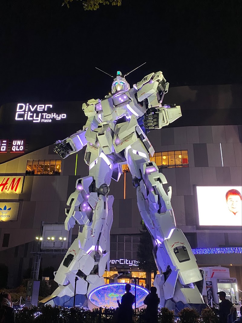 Unicorn Gundam - Unicorn Gundam Japan, 〒135-0064 Tokyo, Koto City, Aomi, 1-chōme−1−１０ ダイバーシティ東京プラザ内 2Fフェスティバル広場