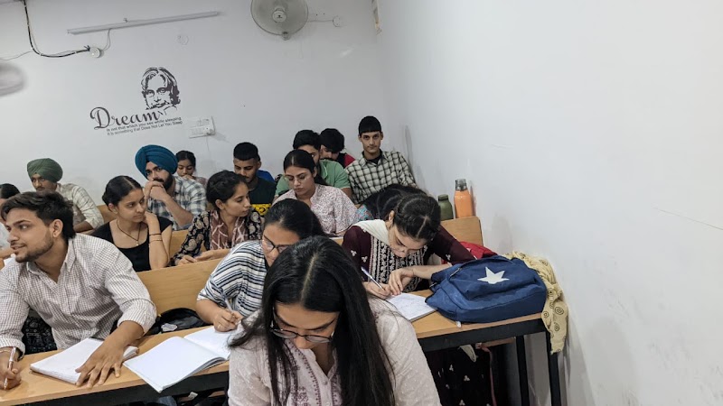 Competition Guru Panchkula- Best Bank, SSC, Police, HSSC, CET, HTET, UGC NET, CUET, Railway Coaching in Panchkula - Competition Guru Panchkula- Best Bank, SSC, Police, HSSC, CET, HTET, UGC NET, CUET, Railway Coaching in Panchkula SCO 38, First Floor, Sector 11,, Sector 11, Panchkula, Haryana 134112, India