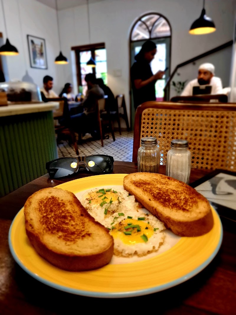 Cafe Ederra - Cafe Ederra 152 C-5, Fontainhas (quarter), ऑटिन्हो, Panaji, Goa 403001, India