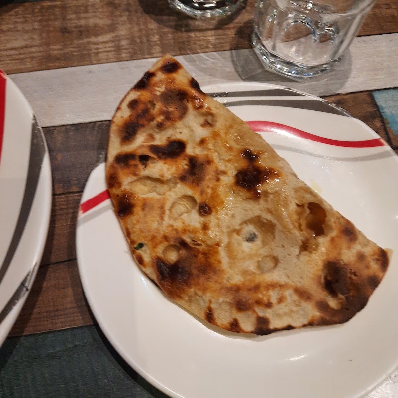 Rasoi Veg Inn. - Rasoi Veg Inn. Shop Number 3 & 4, TRISHUL APARTMENT, A-WING, Chatrapati Shivaji Maharaj Rd, Kandivali, Hemu Colony, Bhagat Colony, Kandivali West, Mumbai, Maharashtra 400067, India