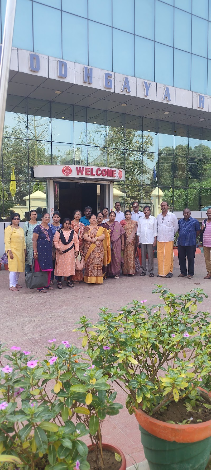 VARANASI AYODHYA TAMIL TOUR TRAVEL AGENCY TAMIL GUIDE ORGANIZER - VARANASI AYODHYA TAMIL TOUR TRAVEL AGENCY TAMIL GUIDE ORGANIZER sai apartment, Sarai Surjan, Brij Enclave Colony, Sundarpur, Nagwa, Varanasi, Uttar Pradesh 221001, India