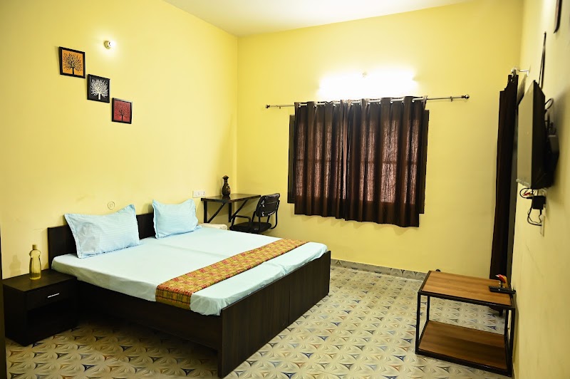 Neerja Guest House - Neerja Guest House Sanket Nagar colony, Plot no. 44, Saket Nagar Colony, Lanka, Varanasi, Uttar Pradesh 221005, India