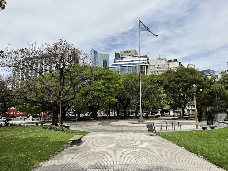 Plaza General San Martín - Plaza General San Martín, Buenos Aires, C1006 Buenos Aires, Argentina