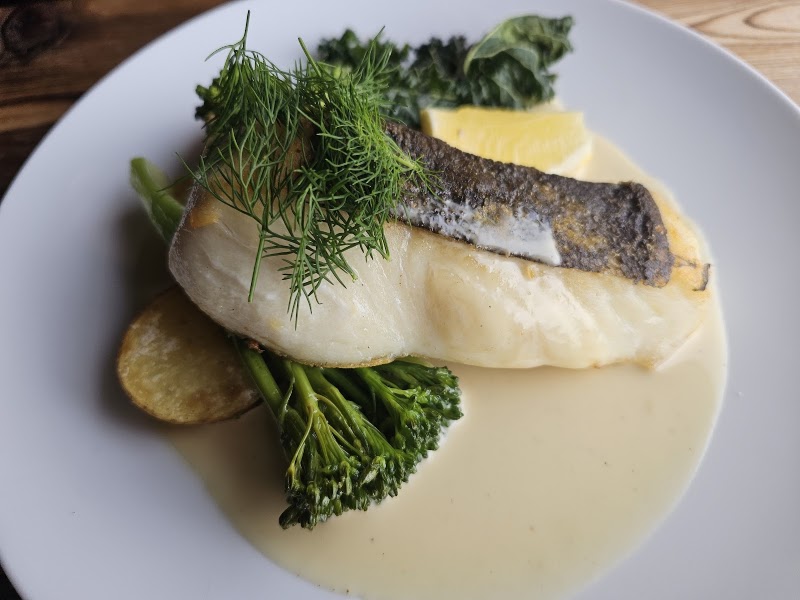 Karoline Restaurant - Karoline Restaurant, Nusfjordveien 110, 8380 Ramberg, Norway