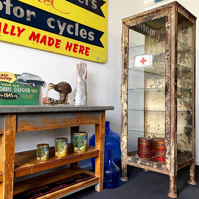 Salvage Place | Auckland’s Antique Revolution - Salvage Place | Auckland’s Antique Revolution 518 Buckland Road, Pukekohe 2120, New Zealand