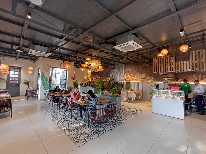 CAFE AURIKA - CAFE AURIKA EMMAR, EMERALD HILLS, Sector 65, Gurugram, Haryana 122001, India