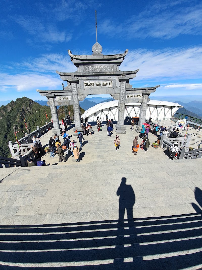 Cable Car Station – Sun World Fansipan Legend - Cable Car Station – Sun World Fansipan Legend 8RPF+QM, Nguyễn Chí Thanh, Sa Pa, Lào Cai, Vietnam