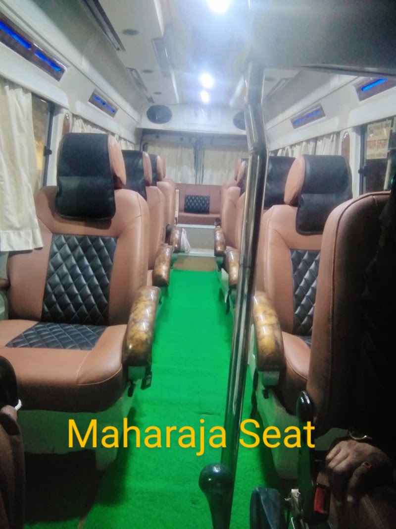 Om travel online - taxi services in udaipur - Om travel online - taxi services in udaipur Bhagwati hotel, Lake Palace Rd, near dgb forex, Old City, Udaipur, Rajasthan 313001, India