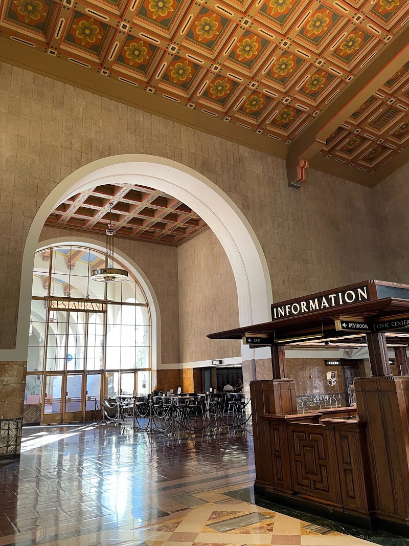 Union Station - Union Station, 800 N Alameda St, Los Angeles, CA 90012, USA