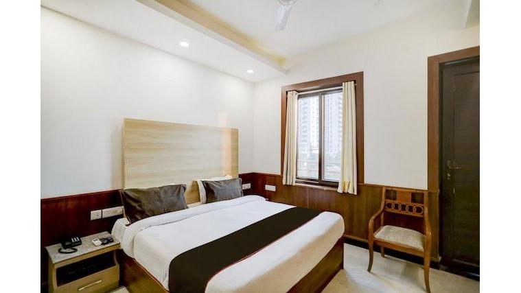 Hotel O by OYO Divy Noida Sector 50 Metro Station - Hotel O by OYO Divy Noida Sector 50 Metro Station H-10, H-10, Sector 44, Sector 10, Noida, Uttar Pradesh 201301, India