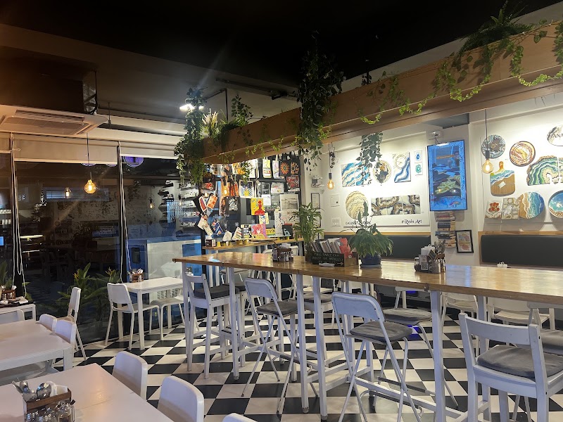 MixNosh | Art Cafe, HSR - MixNosh | Art Cafe, HSR Ground Floor, Building 1919, 21st Main road, 25th Cross Rd, Garden Layout, Sector 2, HSR Layout, Bengaluru, Karnataka 560102, India