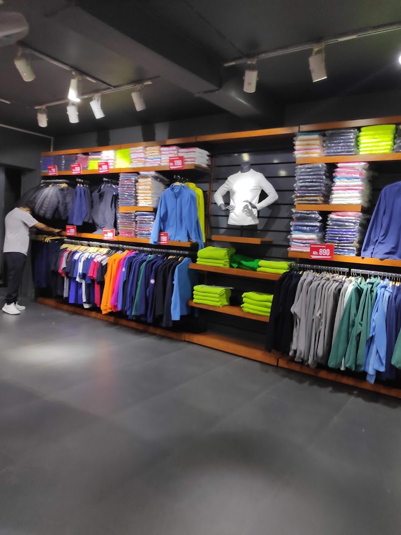 High Mount Trekking Equipment Store - High Mount Trekking Equipment Store Lakeside Rd, Pokhara 33700, Nepal