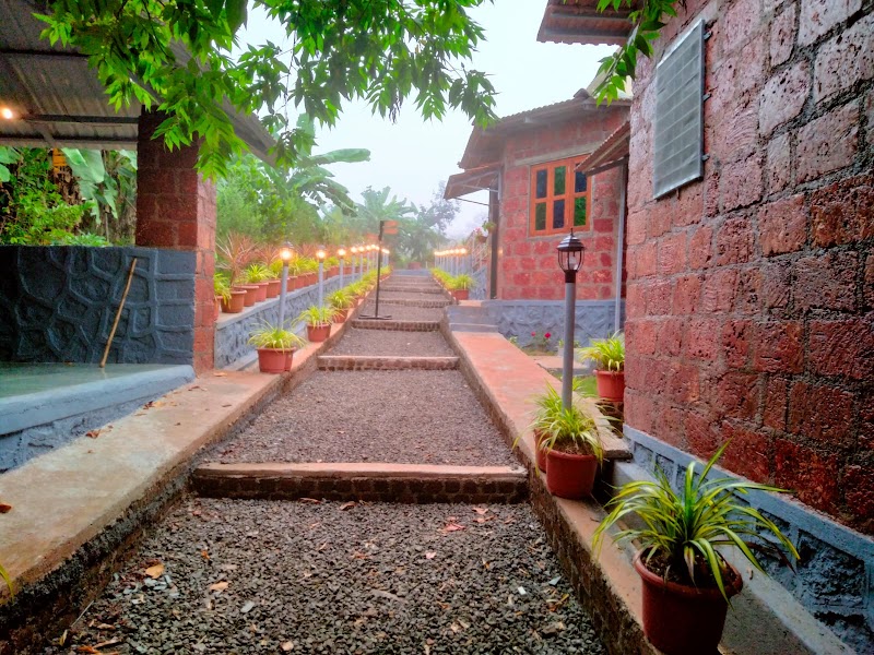 SAVEDA FARM & COTTAGES
