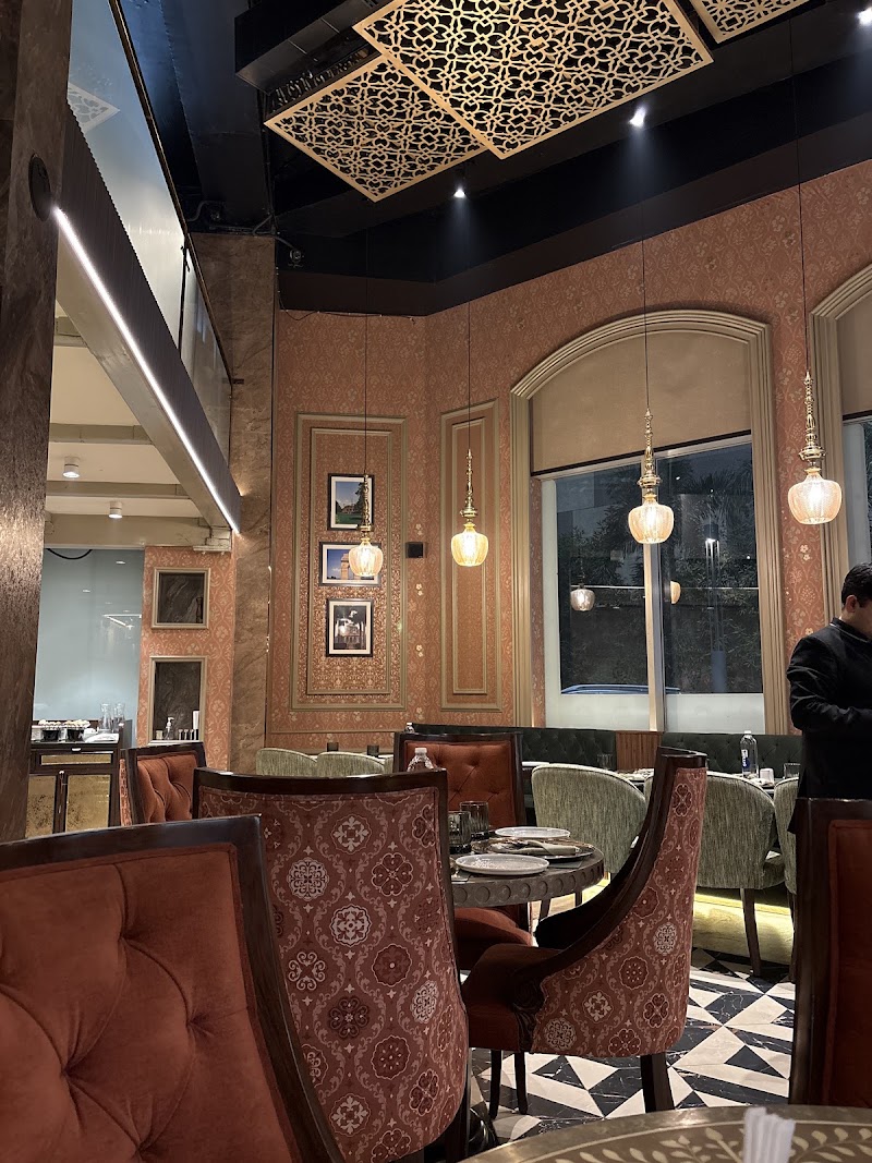 IFC Moti Mahal - IFC Moti Mahal Cafe-02, Ground Floor, M3M International Financial Centre, Golf Course Ext Rd, Badshahpur, Sector 66, Gurugram, Haryana 122101, India