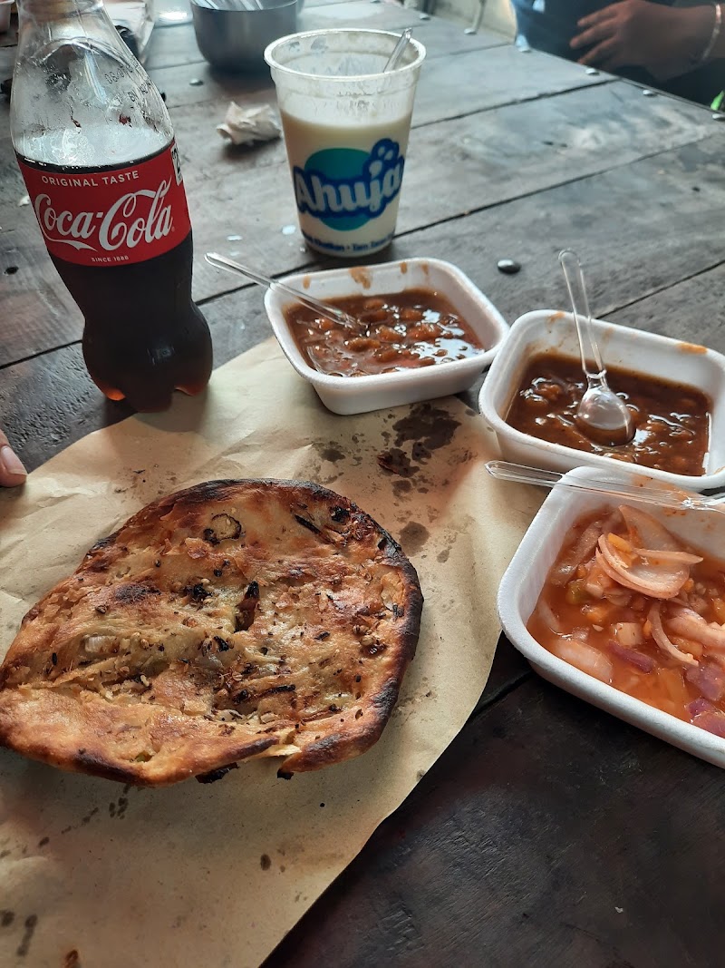 Ashok Kulche Wala - Ashok Kulche Wala, JVFC+F3V, Gobindgarh Forte Rd, Lohgarh Chowk, Katra Ahluwalia, Amritsar, Amritsar Cantt., Punjab 143006, India