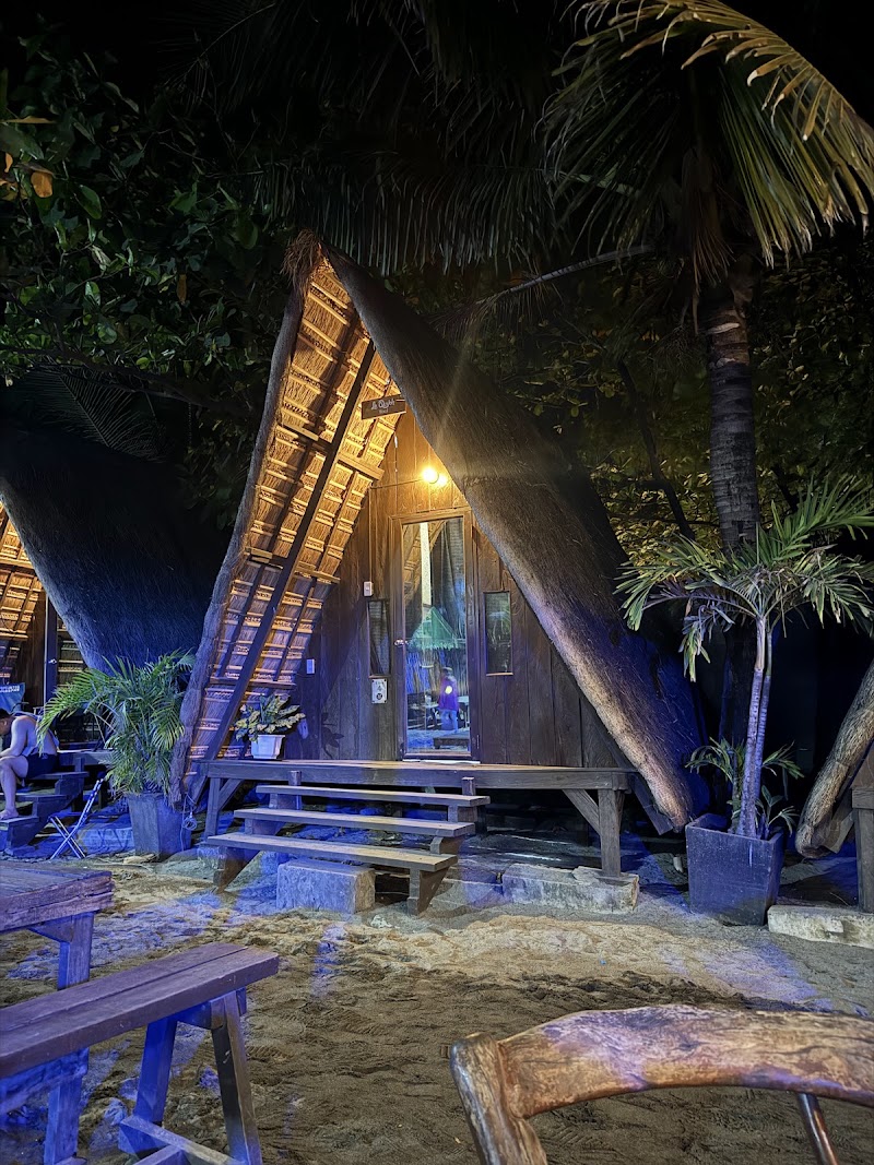 Le Quvoh Beachfront Resort - Le Quvoh Beachfront Resort, Liw-liwa, 23W4+JMR, San Felipe, Zambales, Philippines