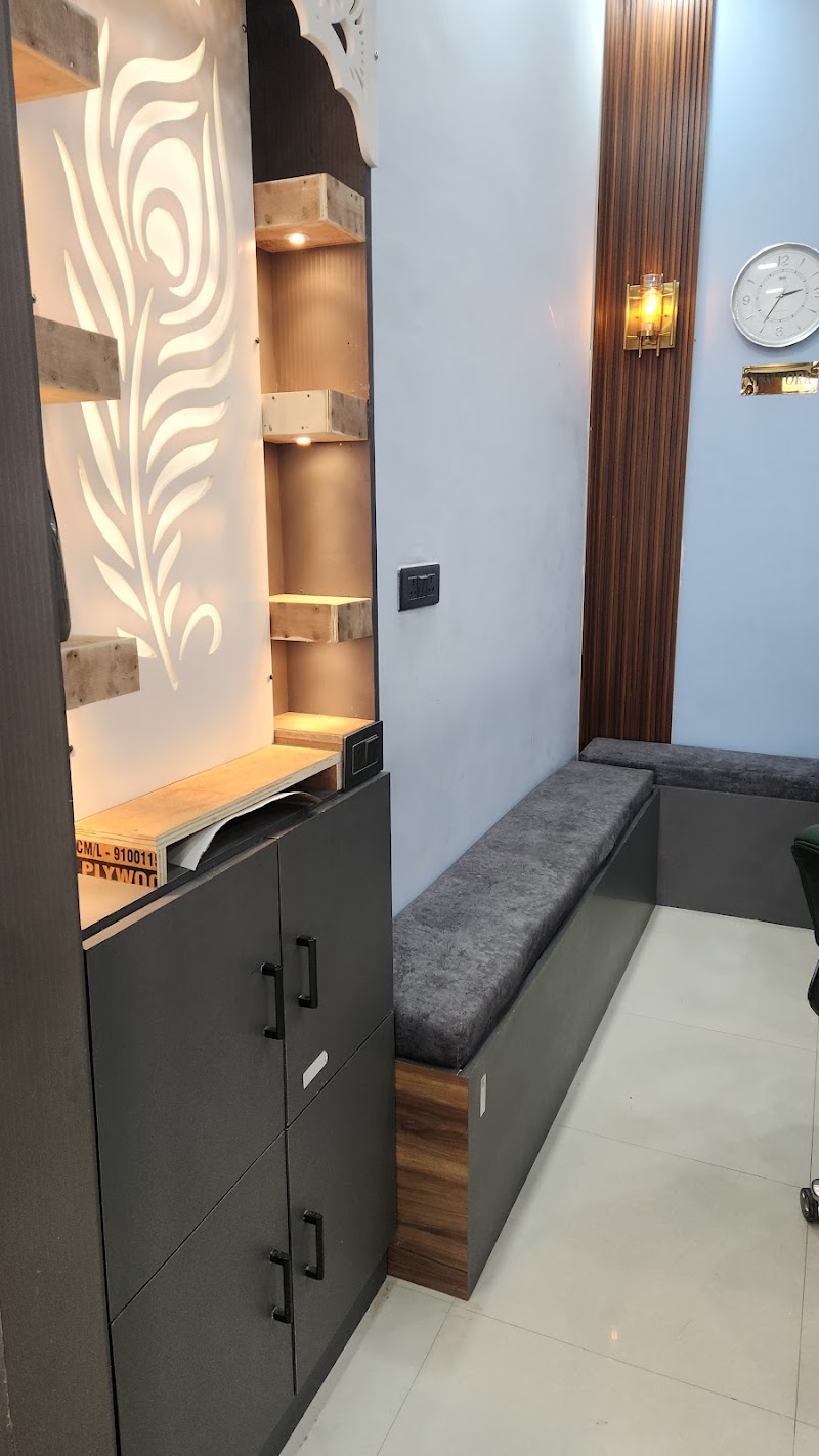 Head office official property kalakaar - Head office official property kalakaar, HM92+365, Rina Rd, Sunrakh Bangar, Vrindavan, Uttar Pradesh 281121, India