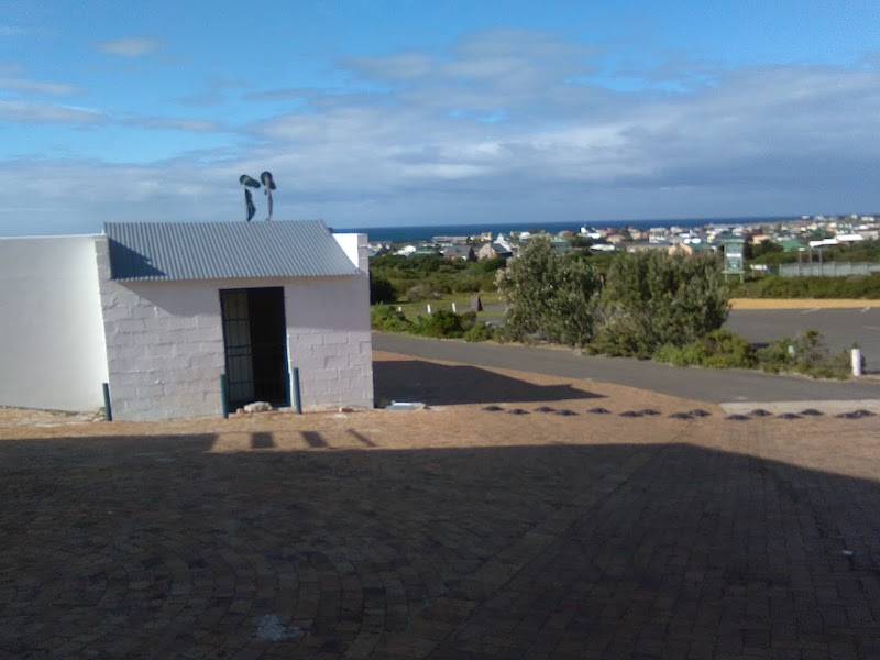 Betty's Bay Beach Parking - Betty's Bay Beach Parking, 5114 Access Rd, Betty's Bay, 7141, South Africa