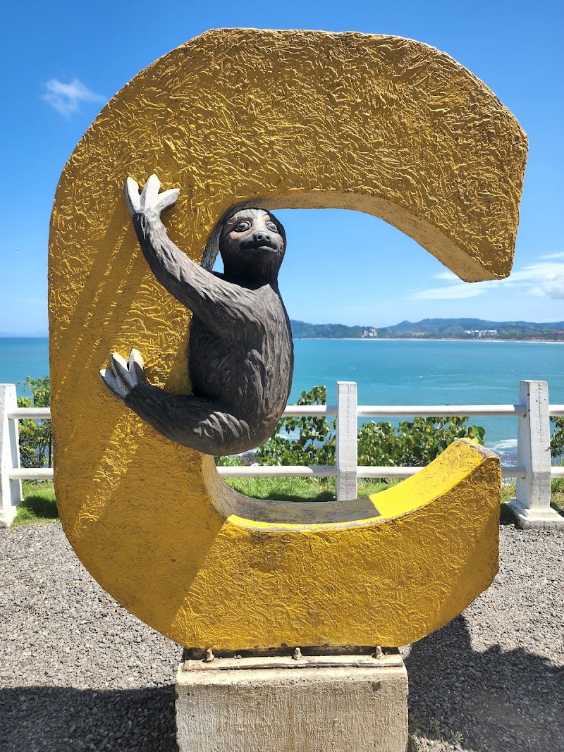 Mirador de Jacó - Mirador de Jacó, H9VG+236, Puntarenas Province, Playa Hermosa, Costa Rica