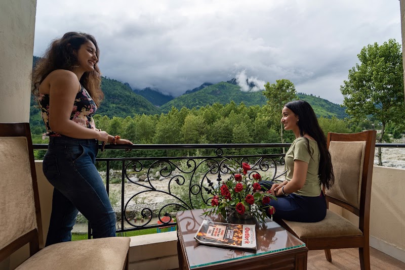 The Allure Grand – Riverside Resort & Spa - The Allure Grand – Riverside Resort & Spa Kh-198, Rohtang Road, Manali, Bashisht, Himachal Pradesh 175131, India