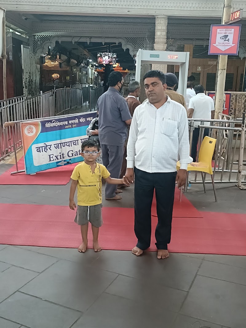 Shree Siddhivinayaka Temple - Shree Siddhivinayaka Temple 4V5C+8C9, Marol Pipeline Rd, Sai Nagar, Ashok Nagar, Andheri East, Mumbai, Maharashtra 400059, India