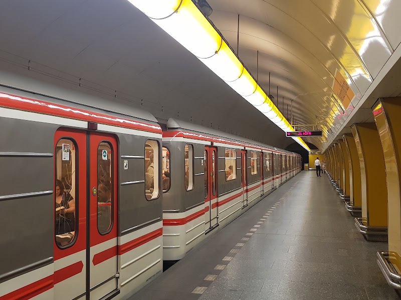 Můstek - Můstek, Václavské nám. 772/2, 110 00 Praha 1-Můstek, Czechia