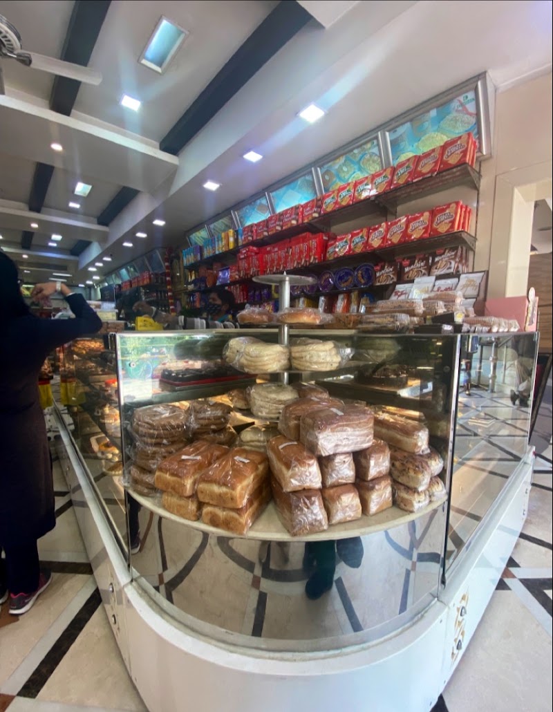 EVERGREEN SWEET HOUSE - EVERGREEN SWEET HOUSE, S-29 - 30, MARKET, Block S, Green Park, New Delhi, Delhi 110016, India