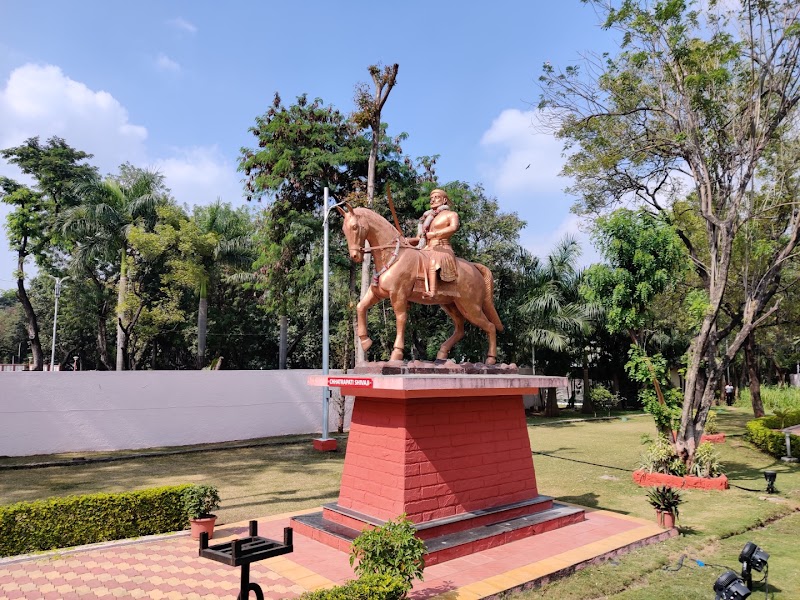National War Memorial Southern Command - National War Memorial Southern Command GVFQ+7V3, Prince of Wales Dr, Ghorpuri Lines, Dobarwadi, Ghorpadi, Pune, Maharashtra 411001, India