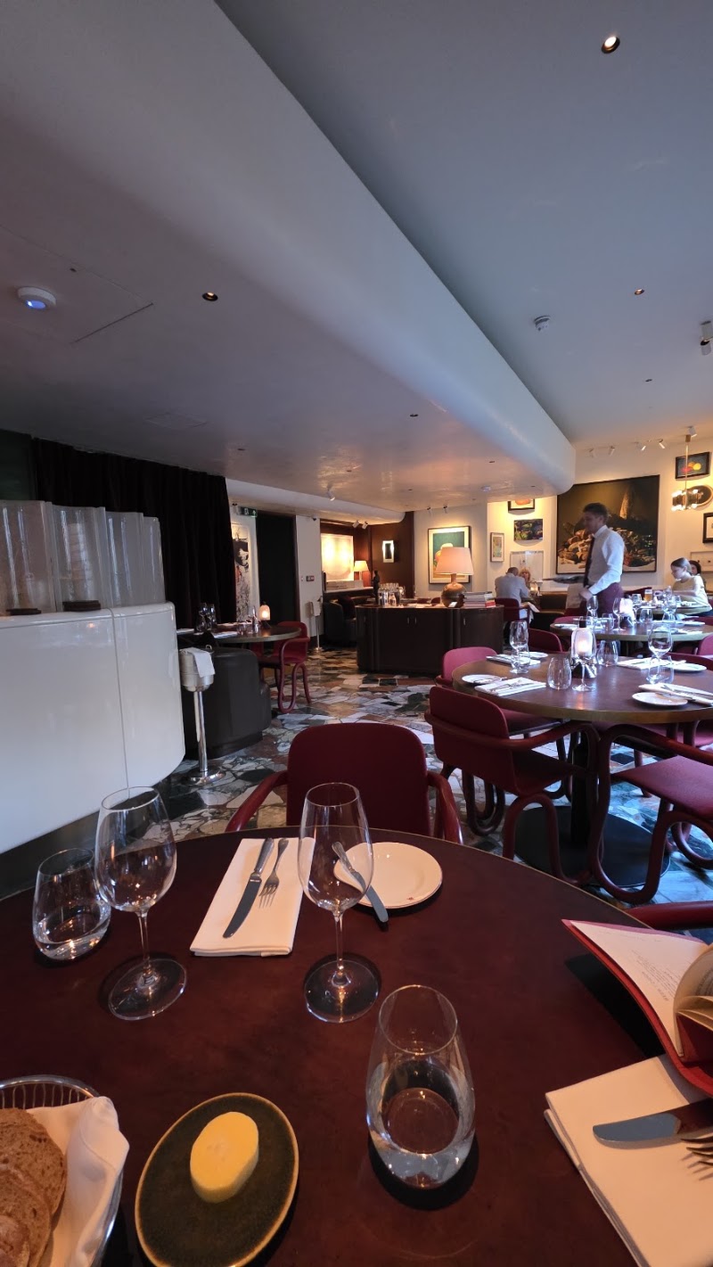 Mount St. Restaurant - Mount St. Restaurant First Floor, 41-43 Mount St, London W1K 2RX, UK