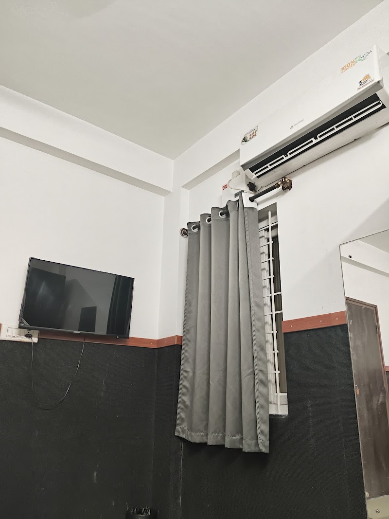 Hotel O by OYO VSV Avenue Hennur - Hotel O by OYO VSV Avenue Hennur, VSV Avenue 5th Cross Road, Hennur Main Rd, St Thomas Town, Kacharakanahalli, Bengaluru, Karnataka 560084, India