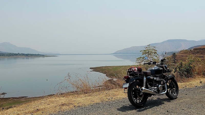 Dhom Dam Backwaters - Dhom Dam Backwaters, XRR8+5R, Velang, Dhom, Maharashtra 412803, India