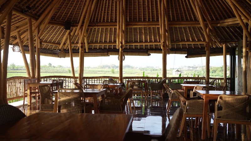 Padi Restaurant and Bar - Padi Restaurant and Bar Jl. Raya Canggu Gang Umah Desa, Canggu, Kec. Kuta Utara, Kabupaten Badung, Bali 80351, Indonesia