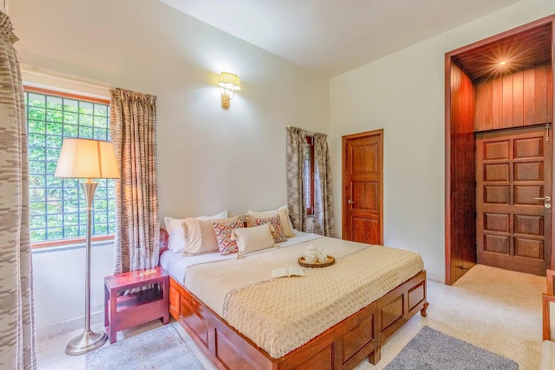 Alaya Stays by ELIVAAS Irayna - Villa in Bhimtal | 4 BHK Villa with Garden - Alaya Stays by ELIVAAS Irayna - Villa in Bhimtal | 4 BHK Villa with Garden House no - 52 Ward no - 05, Jind estate, near S.o.s, Tallital, Dungsil Shah, Bhimtal, Uttarakhand 263136, India