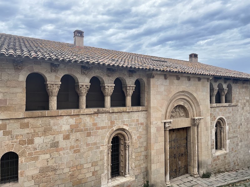 Monastery of Pedralbes - Monastery of Pedralbes Baixada del Monestir, 9, Les Corts, 08034 Barcelona, Spain