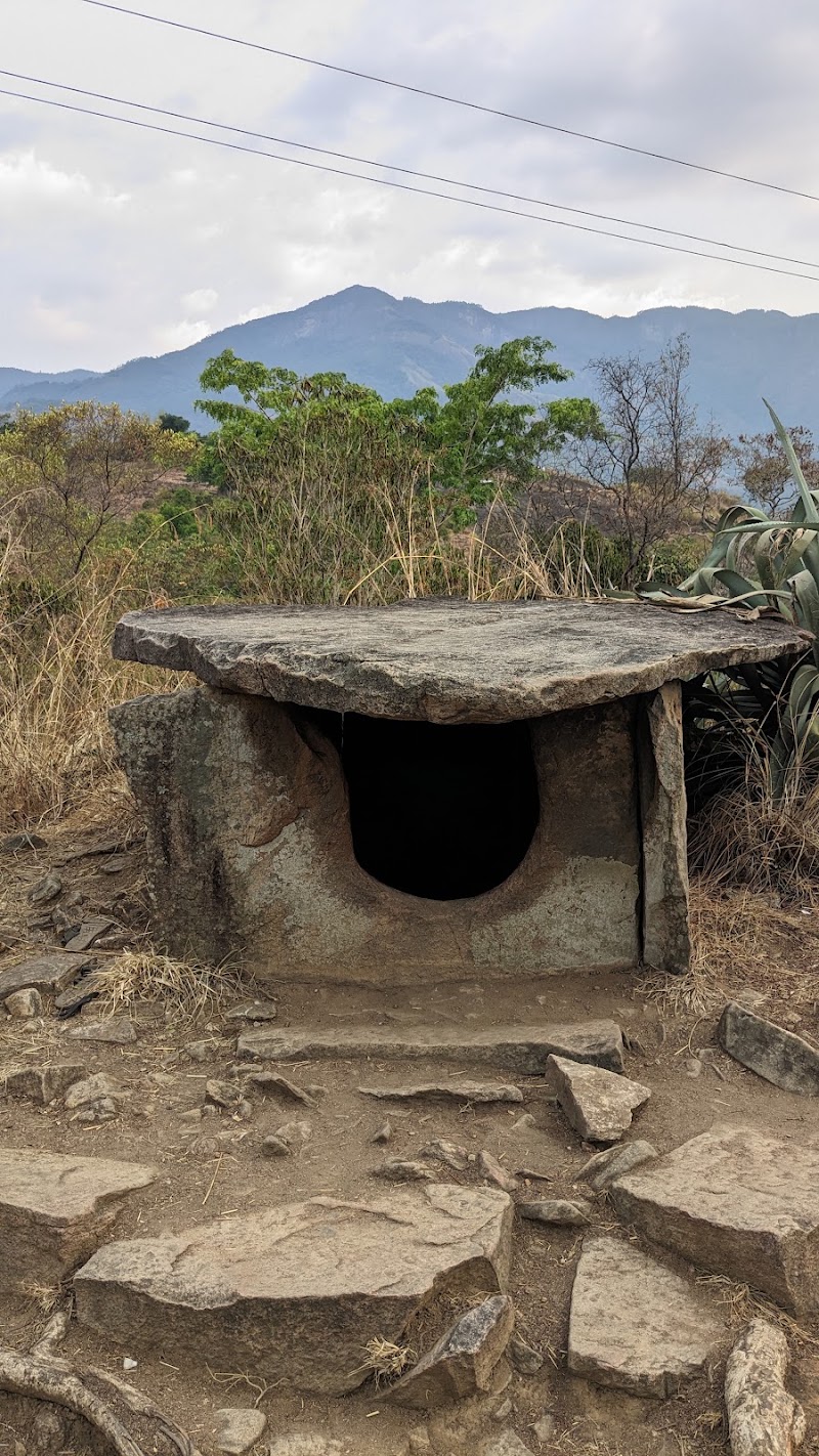 Dolmen, Marayoor - Dolmen, Marayoor Marayoor Dolmen, 755C+RGR, Keezhanthoor, Kerala 685620, India