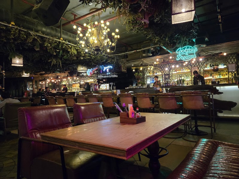 The Drunken Botanist - The Drunken Botanist Building No 10, Tower C, Ground Floor, Unit 1B 1C, DLF Cyber City, DLF Phase 2, Sector 24, Gurugram, Haryana 122002, India