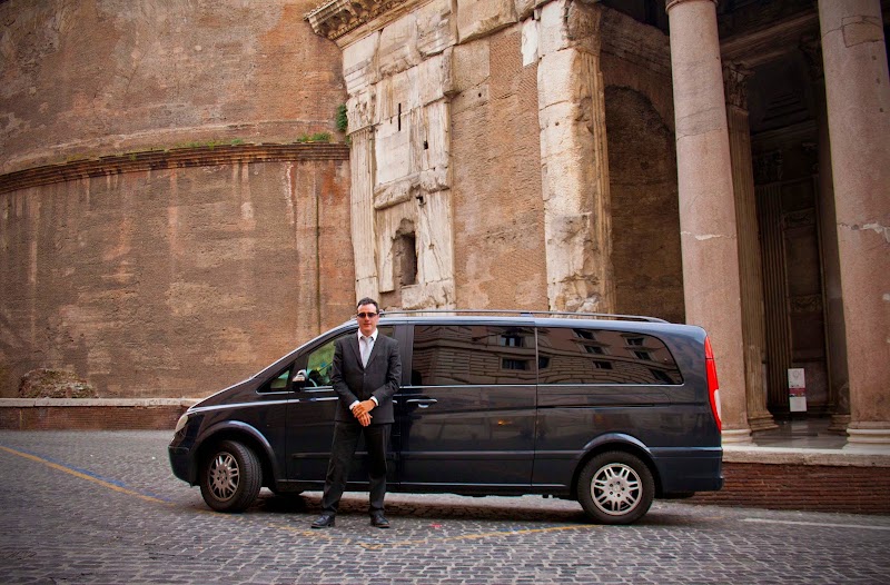 Romecabs - Romecabs, Via Garigliano, 66, 00198 Roma RM, Italy